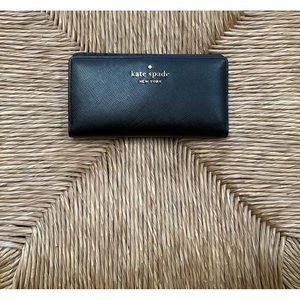 New with Tags Kate spade Staci wallet